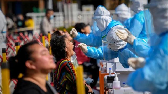 环球聚焦点丨著名经济学家斯蒂芬·罗奇：中国应对疫情复苏经济的策略更有效