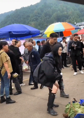 奚梦瑶最嫉妒的女人回来了？！甩了何猷君、鲜肉不断、坐拥百亿家产...她才是顶级捞女？