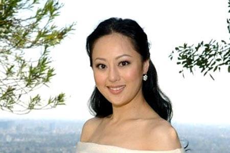 “拜金女”章小蕙：让两个身价过亿的男人破产，今57岁依旧美丽