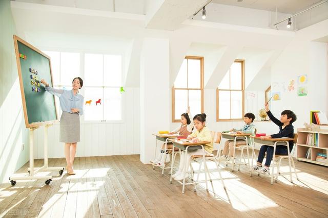 外语教学要从神话走向实际