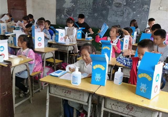 湖北省黄石市阳新县妇联携手新加坡十字会开展校园减灾计划