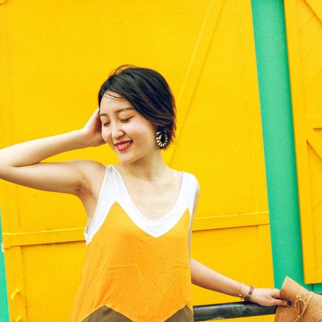 【一生都在旅行 预备66岁初吻】