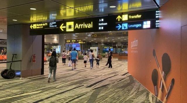 新加坡再次放宽边境管制 允许中国大陆访客11月6日起入境