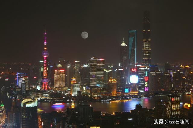 中秋吃月饼、古人如何过中秋？世界各地圆月夜好看吗？