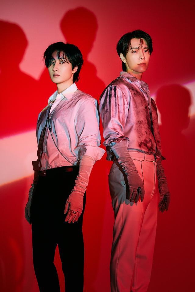 SJ-D&E专辑《BAD LIAR》荣登Gaon专辑双榜冠军