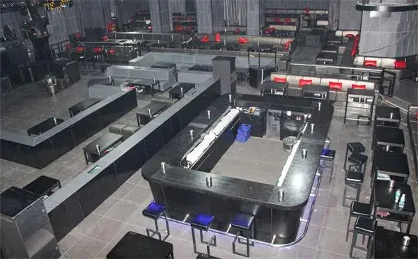 高于同行价格，客户为什么选择这家昆明工厂酒吧家具方案