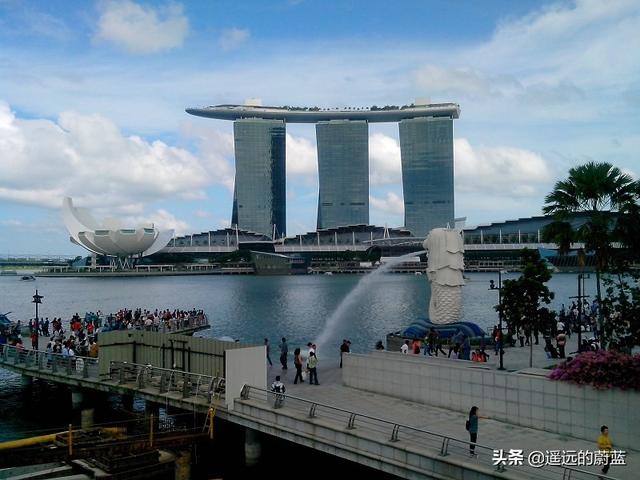 那年，在新加坡，我被马六甲海峡的船舶震撼了