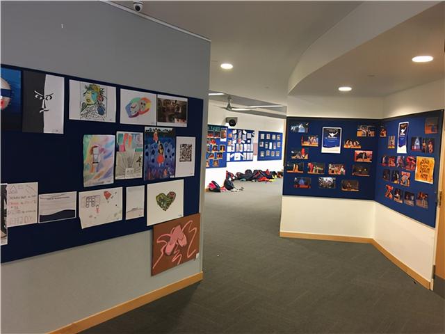 新加坡中小学各年级英文难度差异多大？