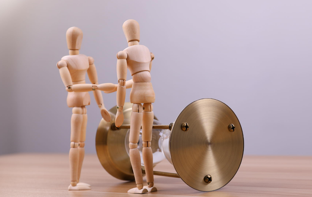 职场PUA鉴赏：从自愿加班，到自愿降薪，再到自愿离职