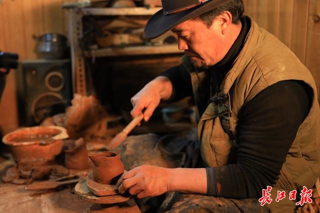 “大江大河大征途”手记⑭：他用着2000年前的手艺，还传承了下去