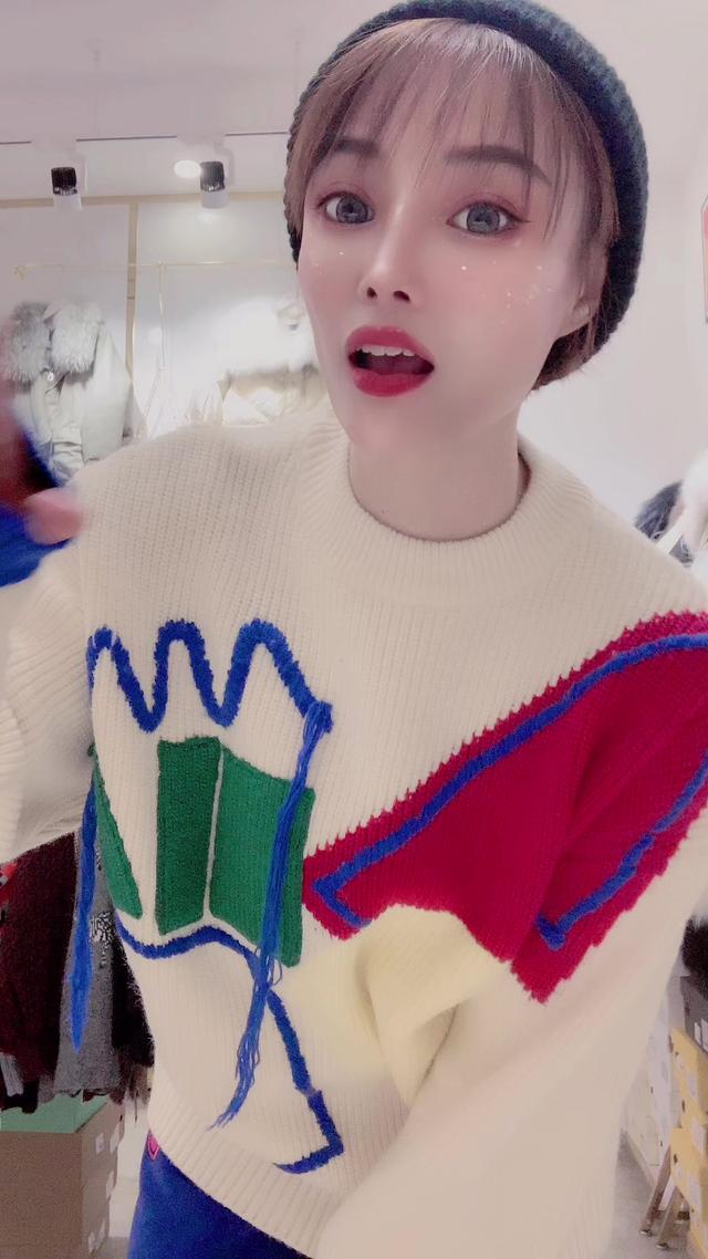 新加坡来的😄#卖衣服我是认真的 #爱笑女孩运气不差