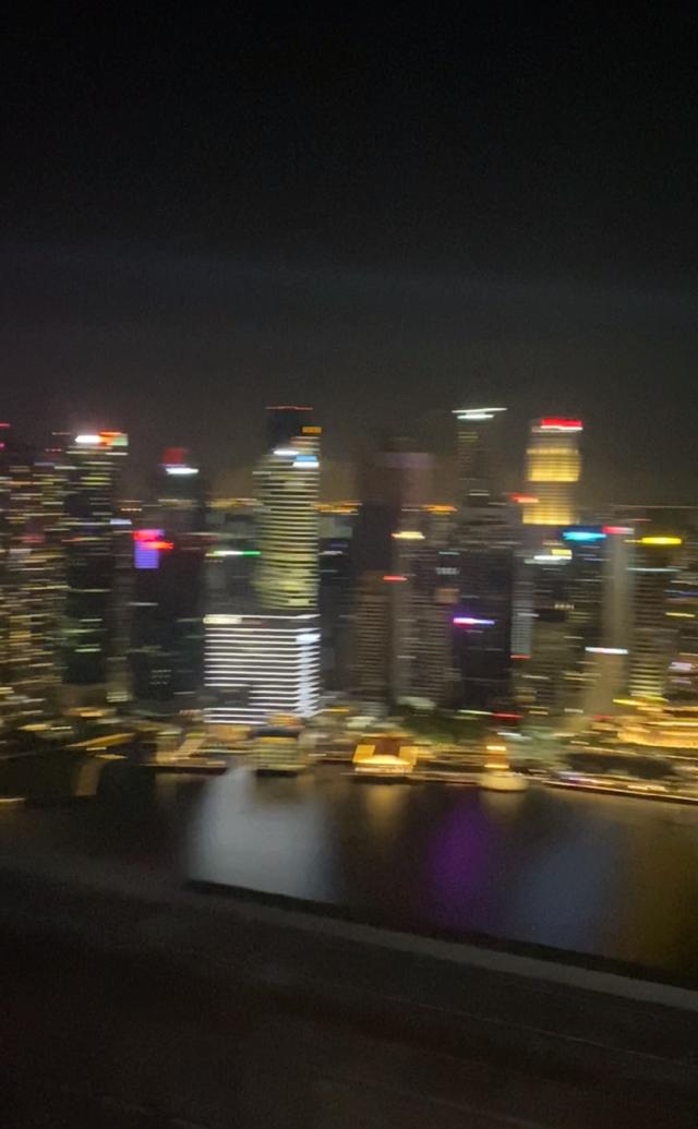 新加坡无边泳池