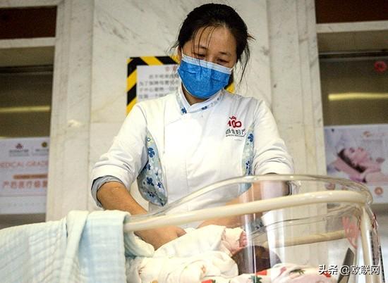 新加坡确诊孕妇诞下男婴验出抗体 天生具有免疫力