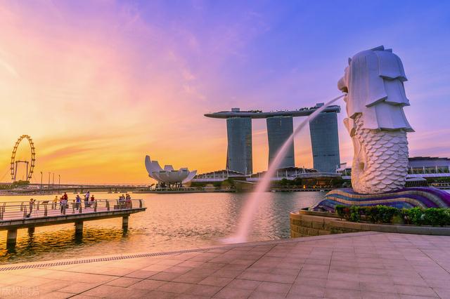 深圳距离新加坡还有多远？