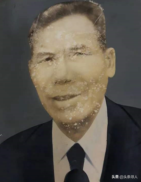 马来西亚华裔老人海南寻根觅亲，盼找到老家同父异母的姐姐吴桂花