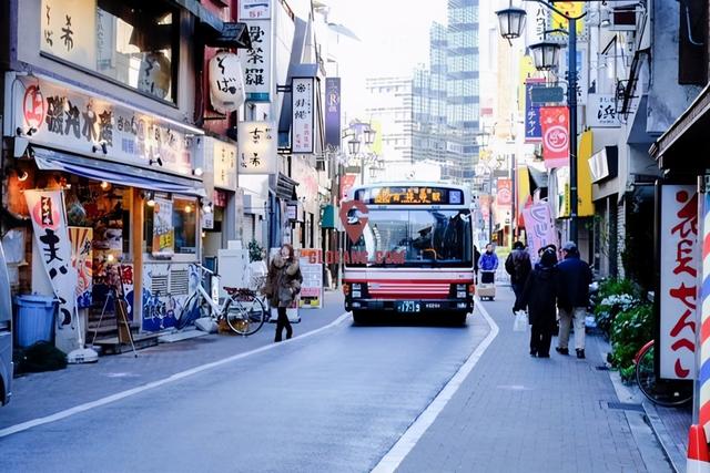 日本经济经历了“失去的二十年”，英、法、德等国为何仍没追上