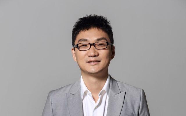 逃离首富、选择低调，拼多多黄峥在想什么？