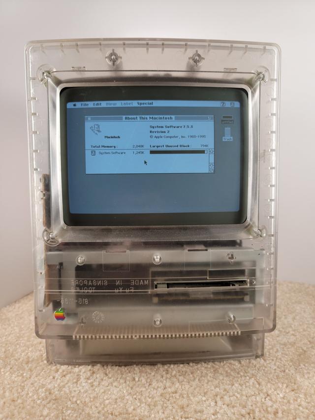 全透明Macintosh Classic原型首次现身互联网