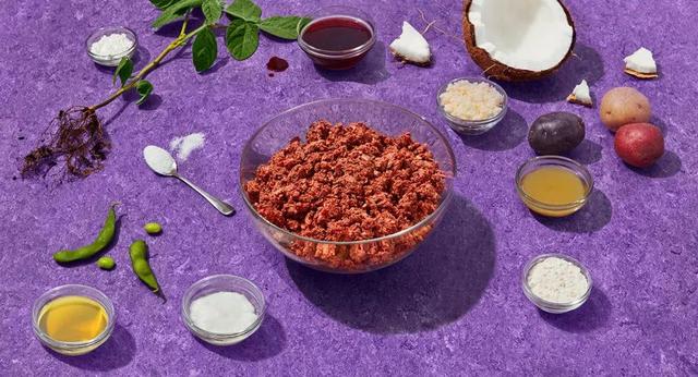 去新加坡旅游的网友请注意，新加坡政府批准了出售和食用人造肉