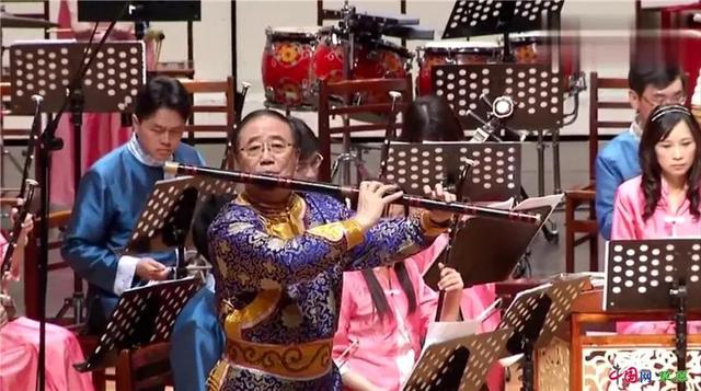 从业余爱好到竹笛大师，他领衔“草原笛派”走向世界