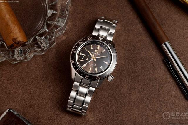 Grand Seiko推出Spring Drive GMT腕表香槟钻特别限量版