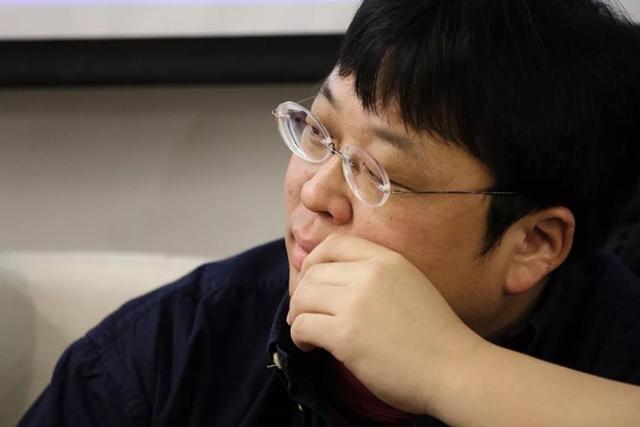 摩拜单车已全面接入美团；国家医保谈判叠加第四批集采丨商业参考