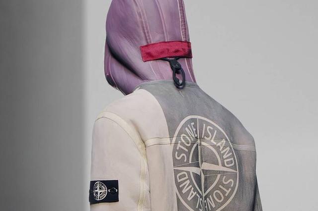 Moncler11.5亿欧元全资收购Stone Island，计划5年内让后者销量翻倍