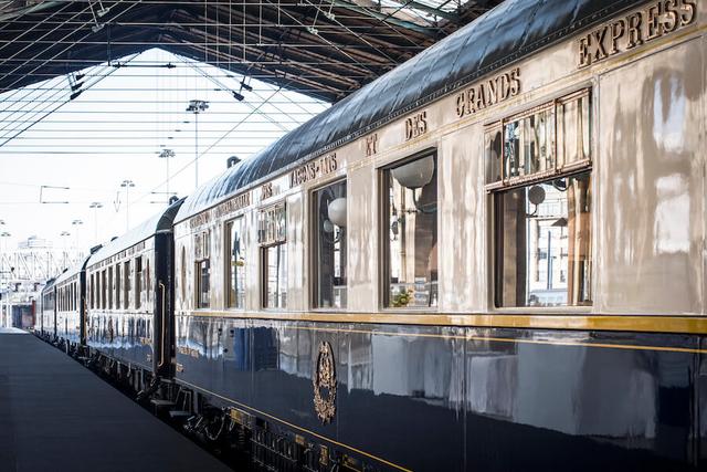 “东方快车”在新加坡举办回顾展，300件珍贵历史文物亮相