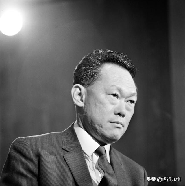 新加坡的淡水都要进口 为什么还要从马来西亚联邦独立出去？