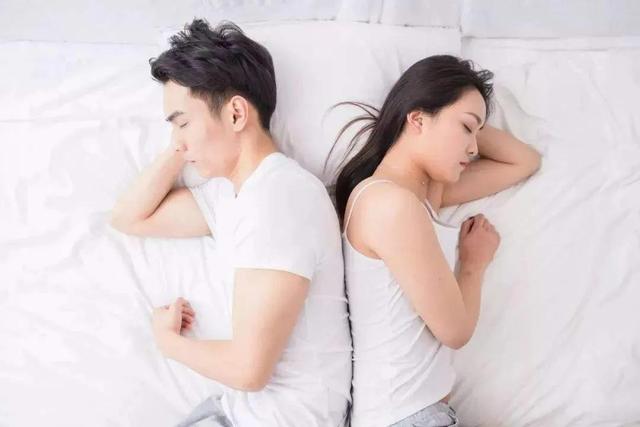 大数据曝光：新加坡27％成年人婚内出轨，男女差异让人羞红脸
