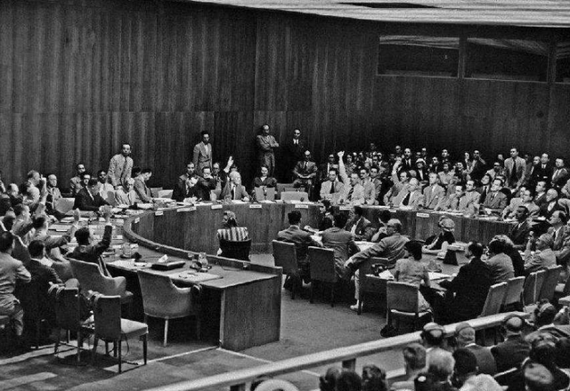 中国重返联合国时，非洲15国反对，为何却说是非洲兄弟抬进去的