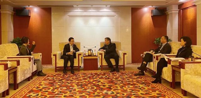 李文辉主任会见新加坡驻沪总领事蔡簦合一行