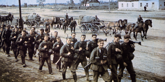 如果希特勒拿下莫斯科，会怎样？