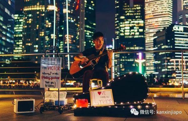 街头艺术家回归新加坡街头，二维码取代零钱箱