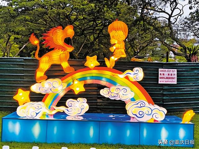在重庆“上火车”取道陆海新通道 28组自贡花灯今晚亮相新加坡