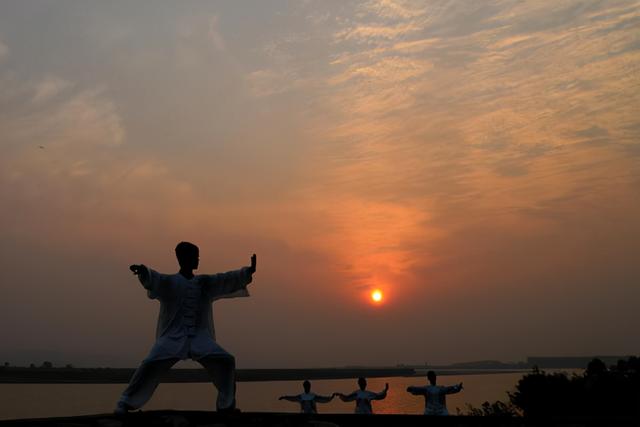 太极拳“香”到国外！德国夫妻专门来中国学习：这是中国送给世界的礼物