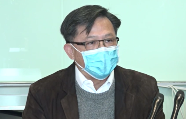 何君尧成立国安教育中心，呼吁废除法官假发、重设鞭刑