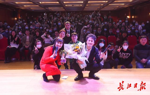 早安武汉｜把武汉拍给全世界看的日本导演又来了：发现武汉人有了些变化