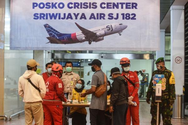 印尼锁定坠毁客机位置