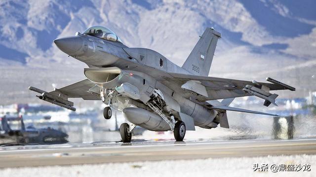 土豪国拥有最先进的F-16，然而美国自己却没有装备