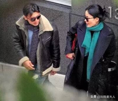 谢霆锋为何执意跟两婚两离的王菲在一起？