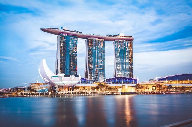 拥抱海洋文明：新加坡是如何崛起的