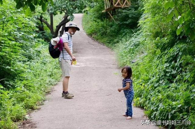 在北京不买房不上幼儿园，我们和俩娃一起自在生长