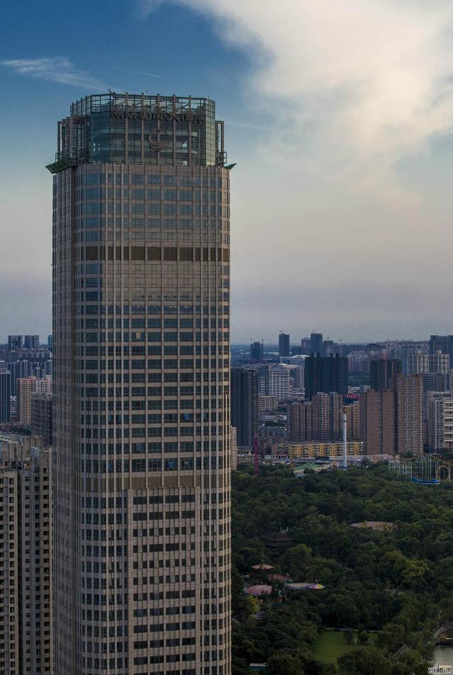 太原终于修建了地铁线了！网友：太原地铁竟如此不同