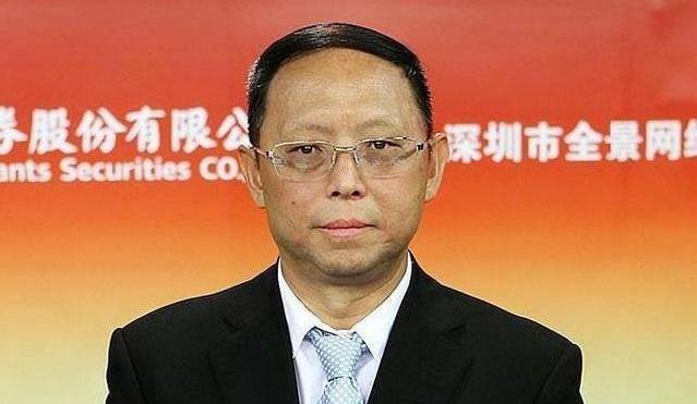 又一首富全家移民美国！年赚8.5亿，全家6人5个成了美国公民