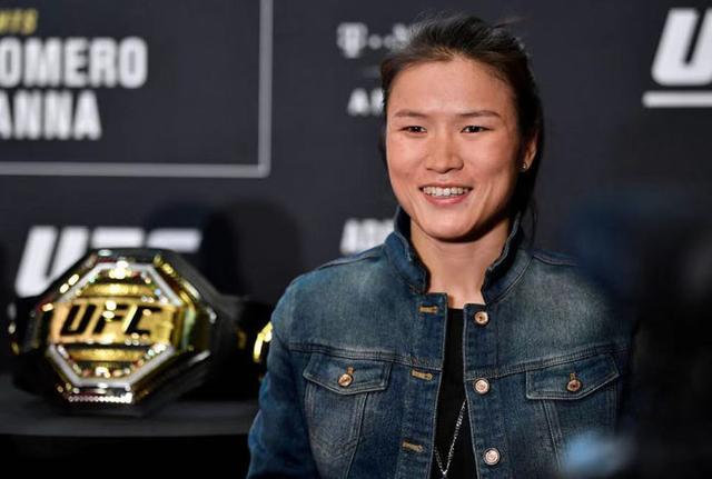 中国首位UFC冠军张伟丽迎来真正的挑战，“玫瑰”来者不善