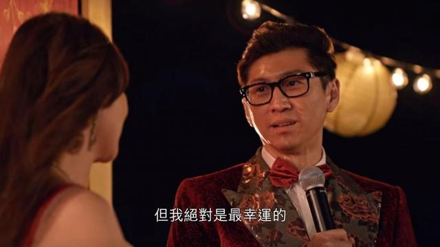 豪门千金未婚生两胎！趁小儿子百日宴，自备钻戒向富二代男友求婚