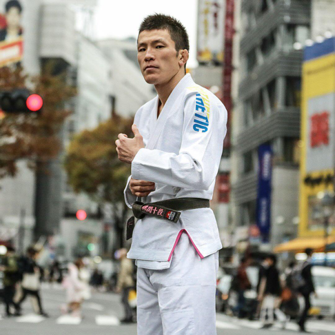 亚洲顶级格斗赛上演救赎之战，日本拳王迎战狠角色