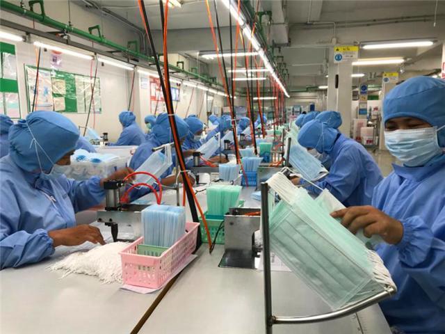 陷入泥沼的泰国：虚假的工业国、被西方金融巨鳄撕咬、虚弱的政府