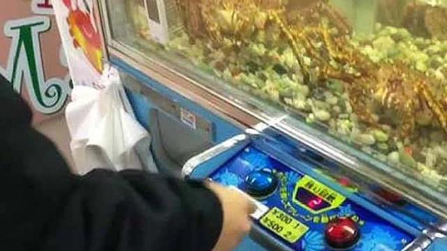 商场推出娃娃机，新加坡餐厅推出“螃蟹机”